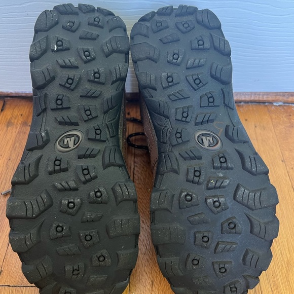 Merrell Kids Moab 2 Mid Waterproof Boot Hiking Trail Walking Size 4M - Picture 3 of 6